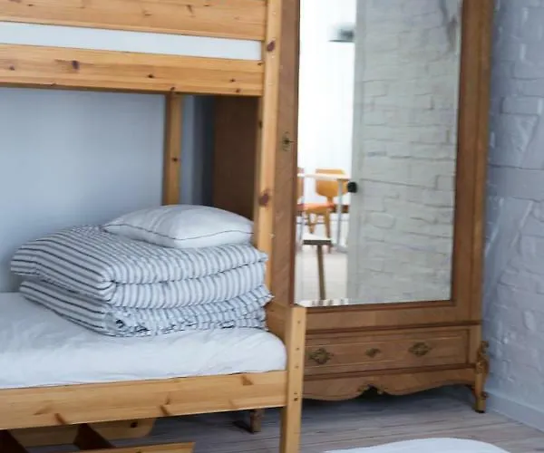 Ludowa 1 * Мендзыздрое